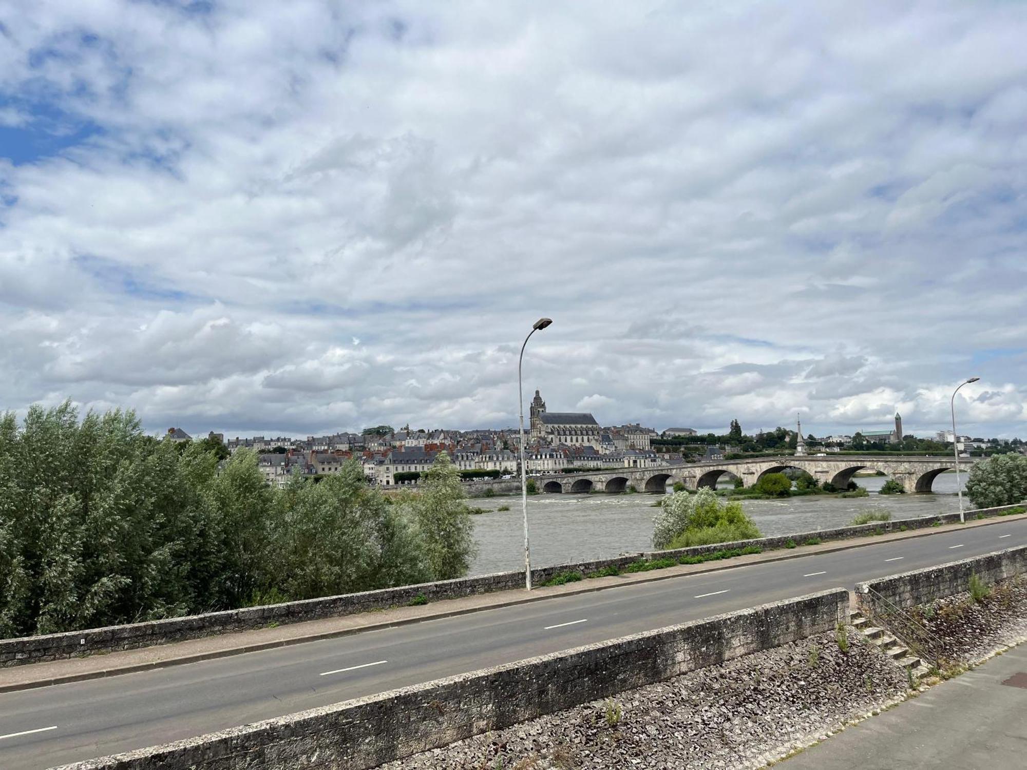 Quai De La Loire Apartment Blois Ngoại thất bức ảnh