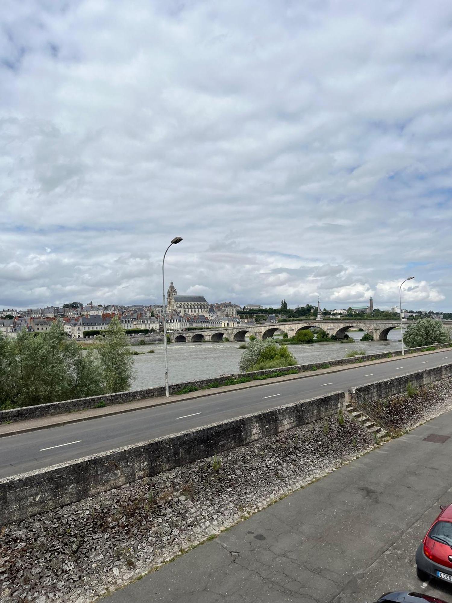 Quai De La Loire Apartment Blois Ngoại thất bức ảnh